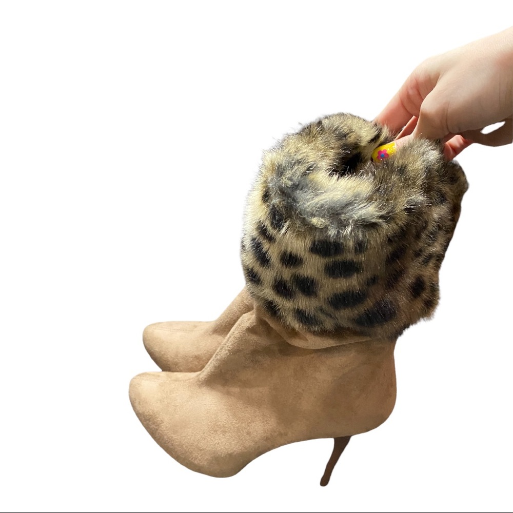 Faux fur cuff cheetah print suede high heel booties size 7 - Picture 2 of 5